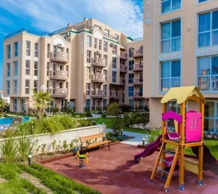 Apartament Marea Garden Rawda